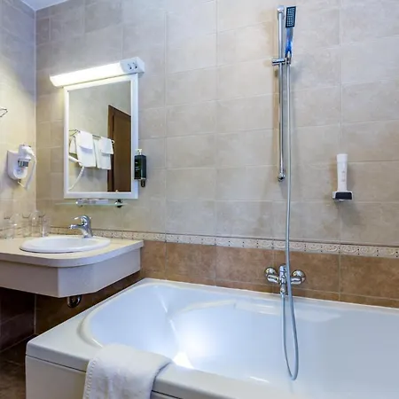 Bitoraj Hotel Fuzine