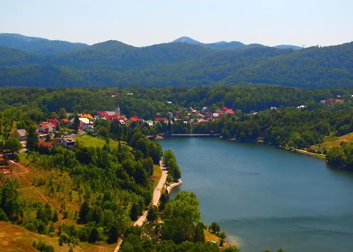 Bitoraj Hotell